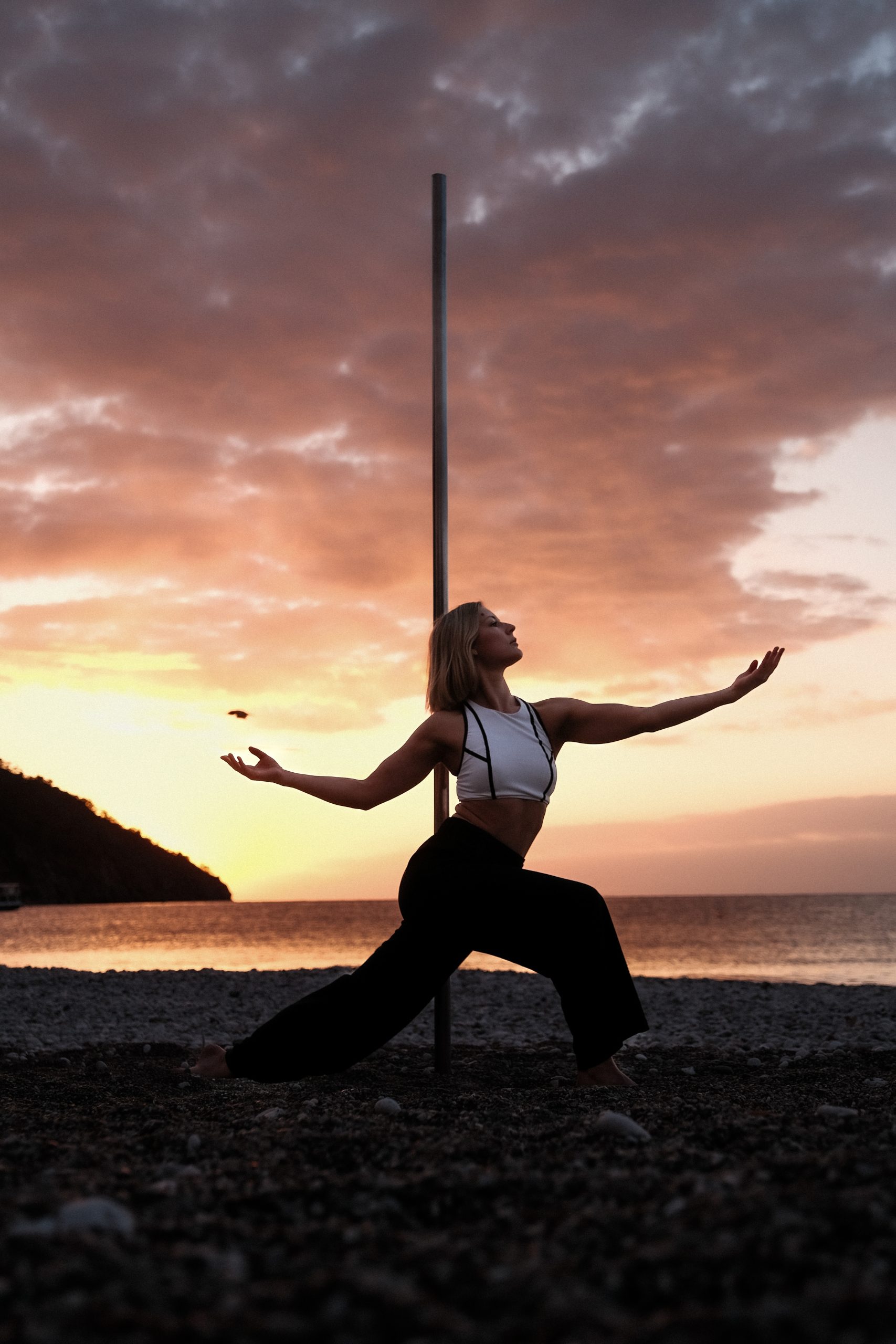 Pole Dance Fotoshooting an außergewöhnlicher Outdoor Location – kreative Umsetzung